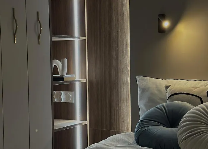 Kredytowa 1a Varšava